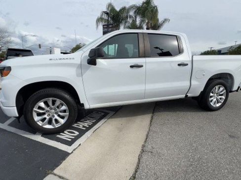 Used 2024 Chevrolet Silverado 1500 Custom w/ LPO, Dark Essentials Package image 5