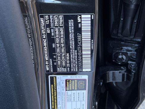 Used 2026 Mercedes-Benz GLC 300 4MATIC image 35
