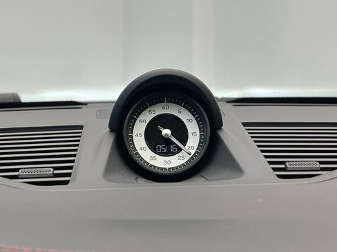 Used 2024 Porsche 911 Targa 4S image 13