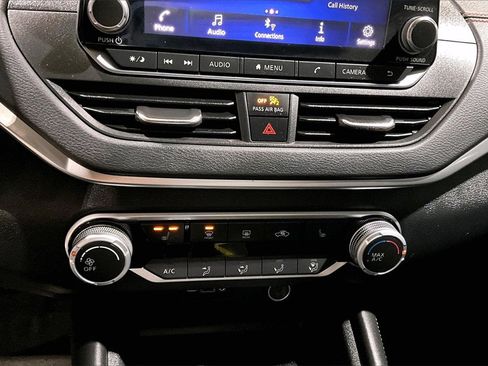 Used 2022 Nissan Altima 2.5 SR w/ Midnight Edition Package image 32