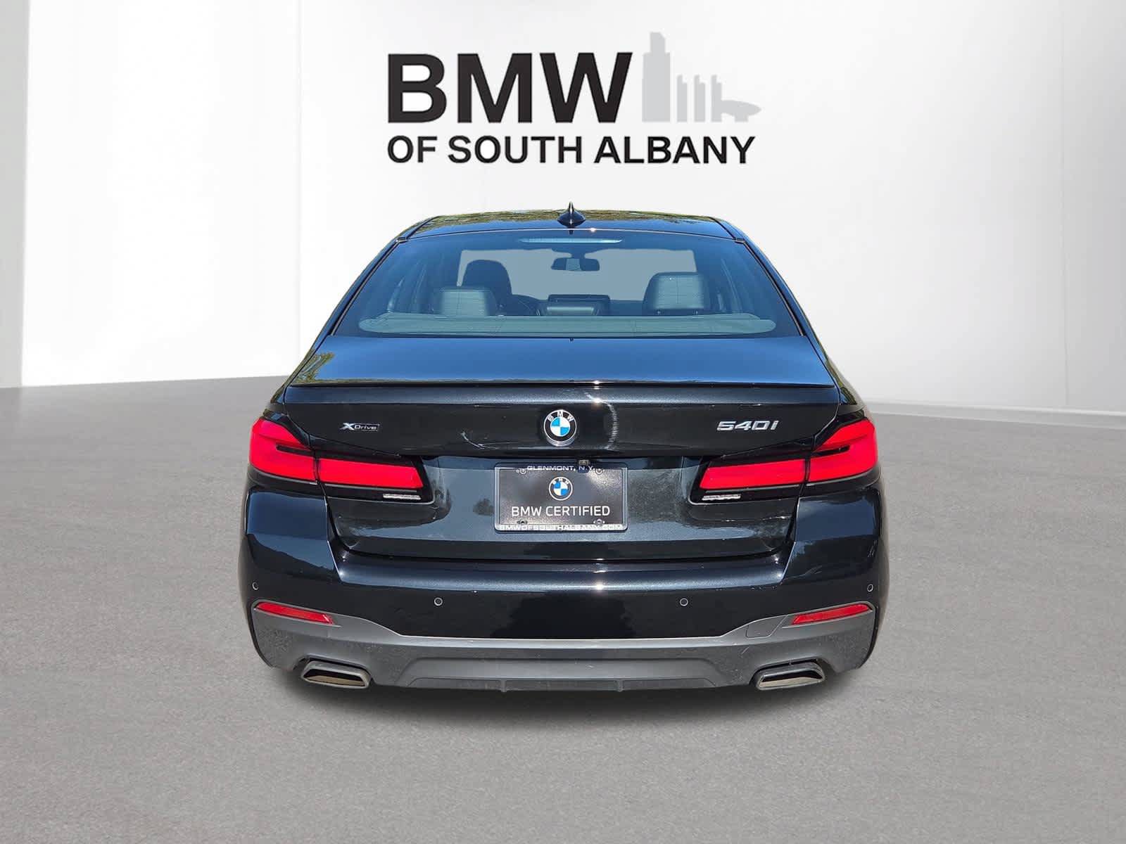 Used 2023 BMW 540i xDrive w/ Dynamic Handling Package AWD/4WD image 5