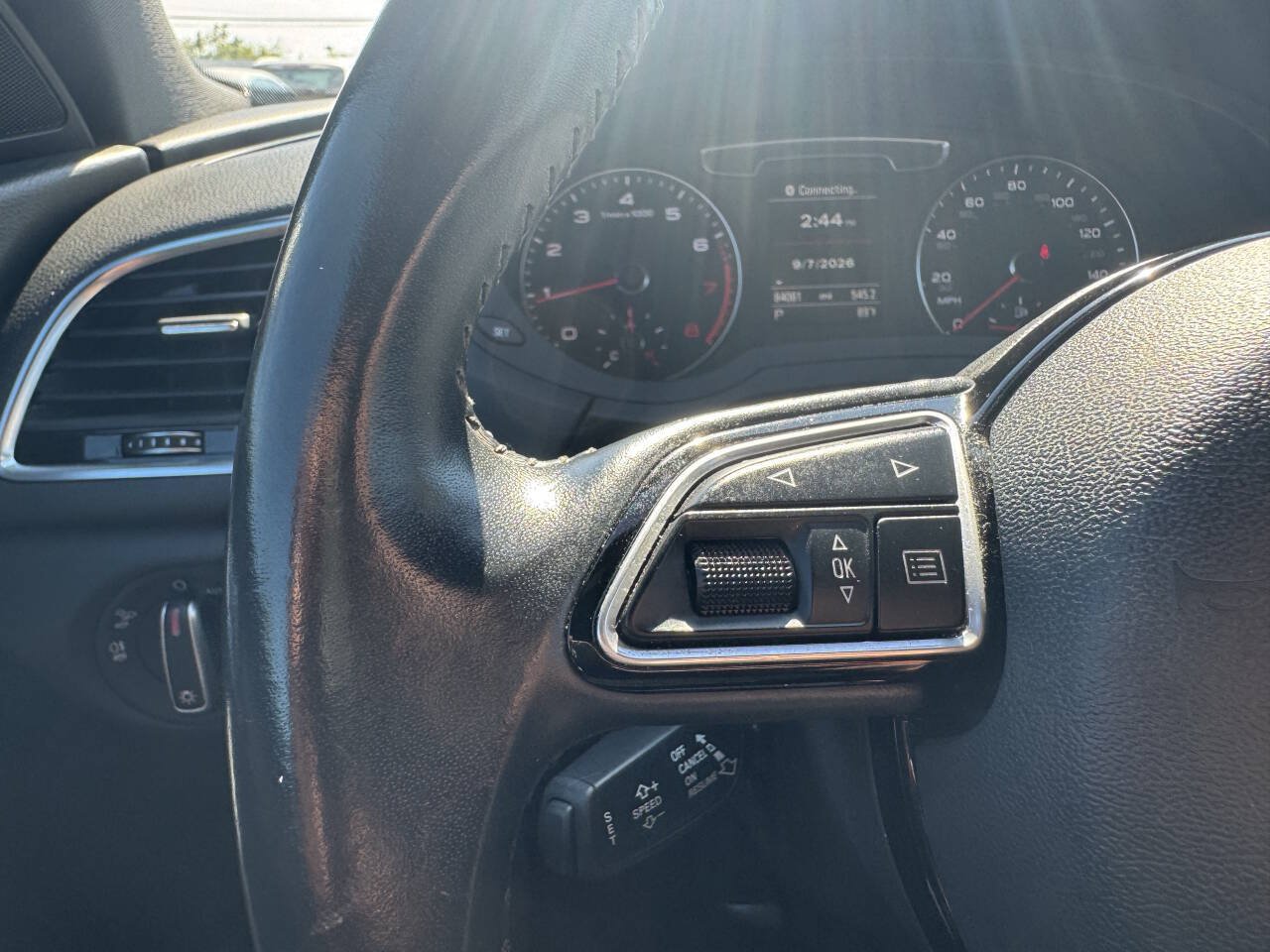 Used 2018 Audi Q3 2.0T Premium FWD image 30