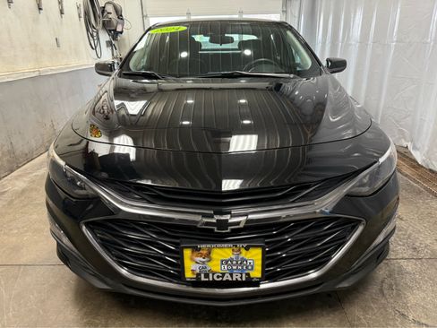 Used 2024 Chevrolet Malibu LT w/ Midnight Edition image 2