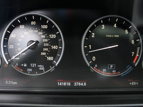 Used 2011 BMW 535i xDrive Sedan AWD/4WD image 7