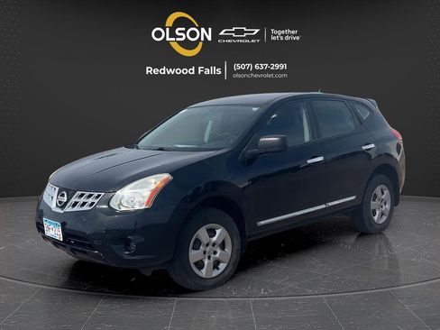 Used 2012 Nissan Rogue S FWD image 1