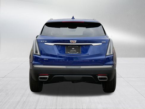 New 2026 Cadillac XT5 Sportv w/ LPO, Floor Liner Package image 5