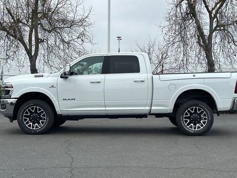 New 2026 RAM 2500 Limited AWD/4WD image 7