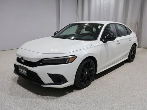 Used 2024 Honda Civic Sport image 5