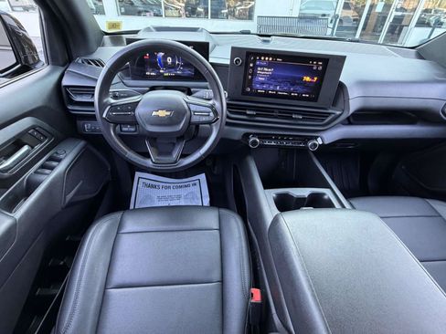 Certified 2024 Chevrolet Silverado EV W/T AWD/4WD image 14