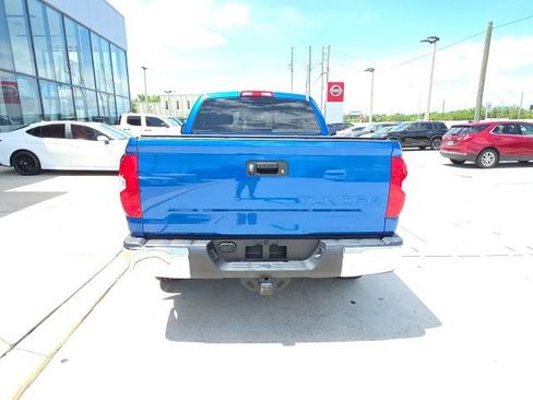 Used 2018 Toyota Tundra SR5 w/ SR5 Upgrade Package RWD image 5