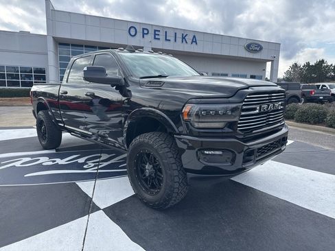 Used 2019 RAM 3500 Laramie image 2