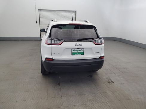 Used 2020 Jeep Cherokee Latitude Plus AWD/4WD image 6