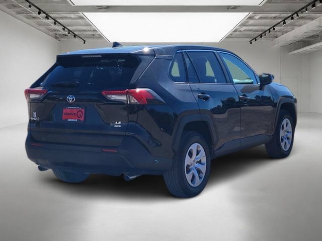 Used 2025 Toyota RAV4 LE AWD/4WD image 6