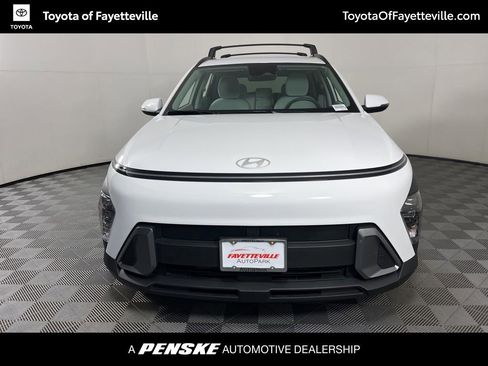 Used 2025 Hyundai Kona SEL image 14