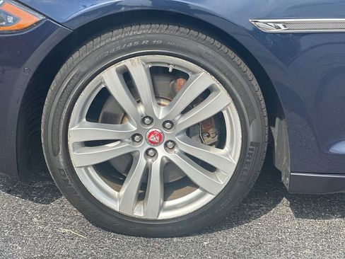 Used 2016 Jaguar XJ L Portfolio image 9