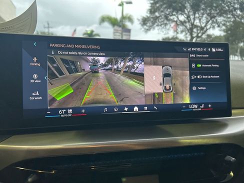 Used 2025 BMW i4 eDrive40 image 9