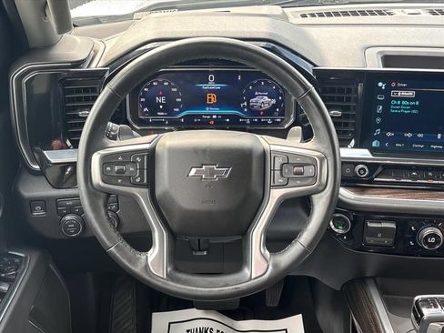Used 2025 Chevrolet Silverado 1500 RST AWD/4WD image 23