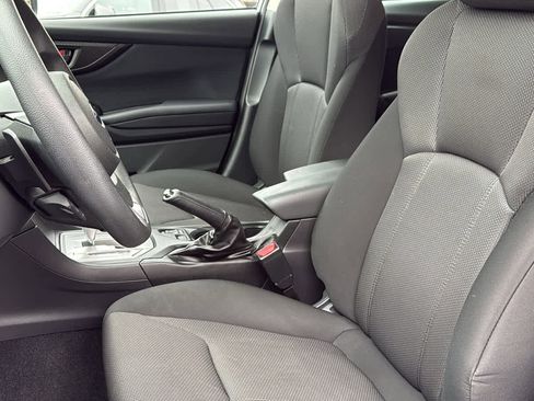 Used 2018 Subaru Impreza 2.0i Premium image 27