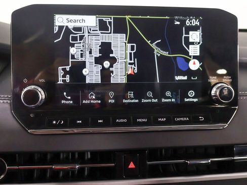 Used 2024 Mitsubishi Outlander SE image 43