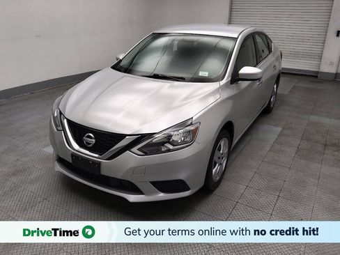 Used 2019 Nissan Sentra S FWD image 1