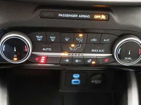 Used 2022 Ford Escape SE w/ Convenience Package image 22