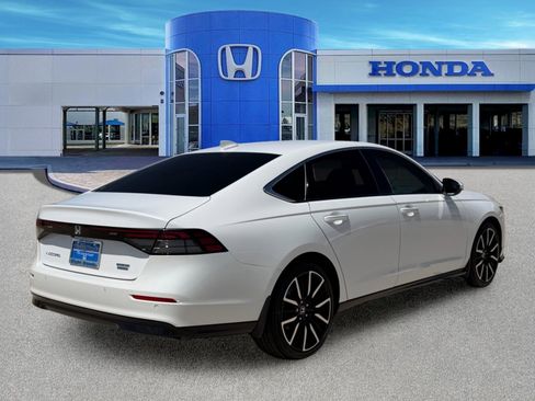 New 2026 Honda Accord Touring image 8