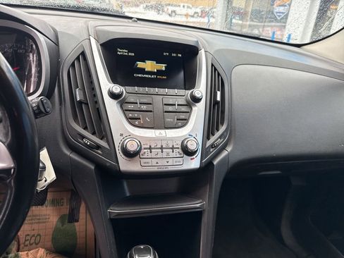 Used 2017 Chevrolet Equinox LT w/ Convenience Package image 22