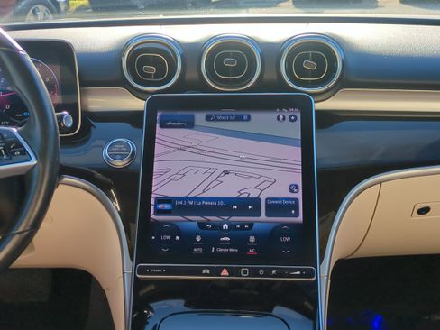 Used 2022 Mercedes-Benz C 300 Sedan image 17