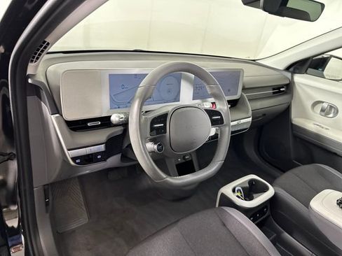 Used 2024 Hyundai Ioniq 5 SEL image 13