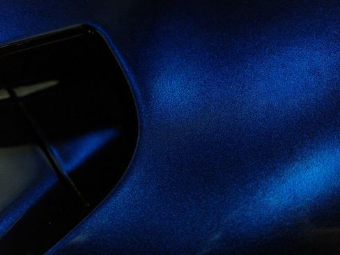 Used 2006 Ford GT RWD image 4