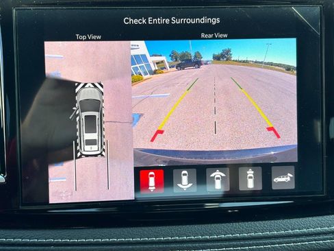 New 2026 Chrysler Pacifica Select image 20