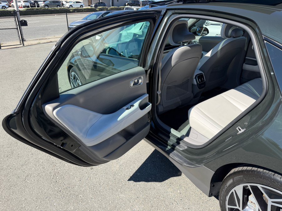 Used 2023 Hyundai Ioniq 6 Limited w/ Cargo Package RWD image 43
