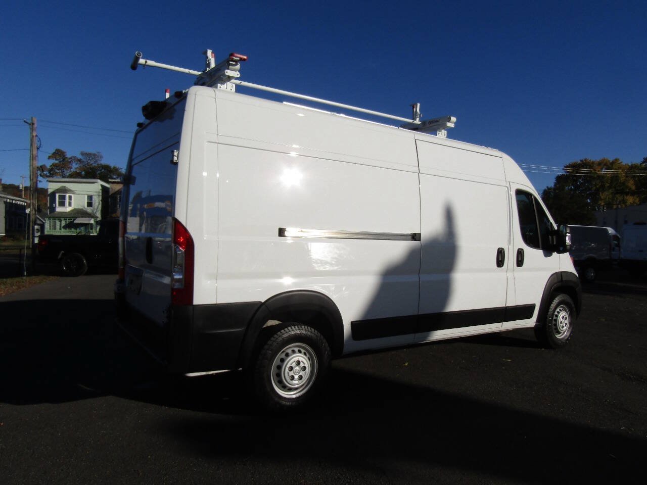 Used 2025 RAM ProMaster 2500 FWD image 27