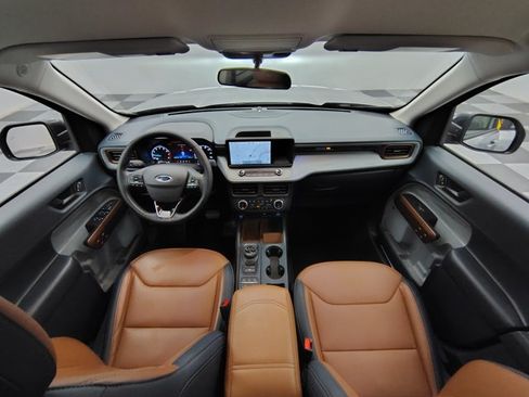 Certified 2024 Ford Maverick Lariat w/ FX4 Off-Road Package AWD/4WD image 2