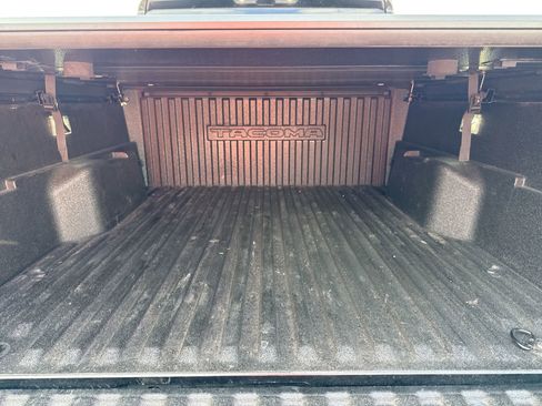 Certified 2025 Toyota Tacoma SR5 image 21