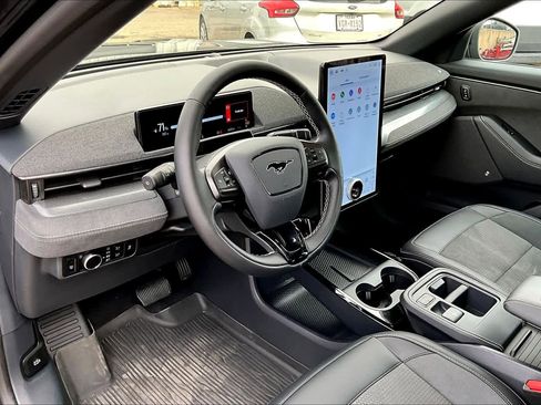Used 2025 Ford Mustang Mach-E GT AWD/4WD image 17