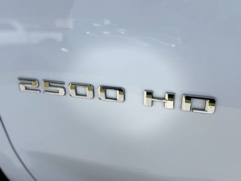 Used 2021 Chevrolet Silverado 2500 LT w/ All Star Edition AWD/4WD image 6
