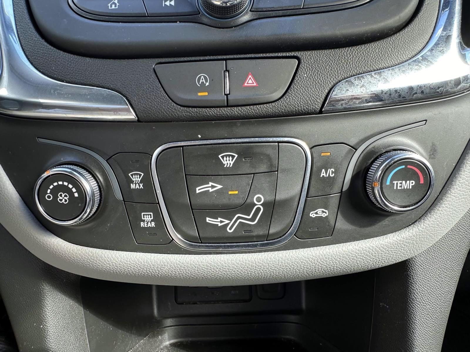 Used 2023 Chevrolet Equinox LS w/ LS Convenience Package AWD/4WD image 22