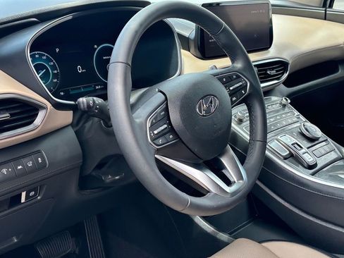 Used 2023 Hyundai Santa Fe SEL w/ Premium Package image 8