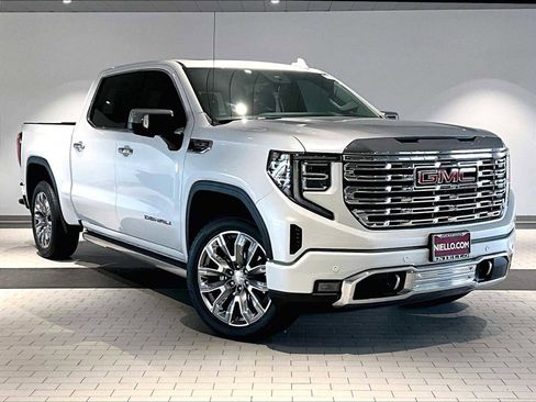 Used 2024 GMC Sierra 1500 Denali w/ Denali Reserve Package image 12