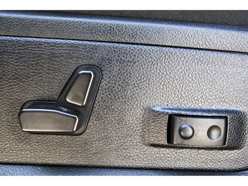 Used 2025 RAM 2500 Laramie image 24