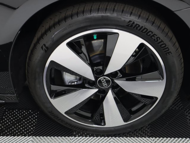 New 2026 Audi A5 Premium Plus AWD/4WD image 9