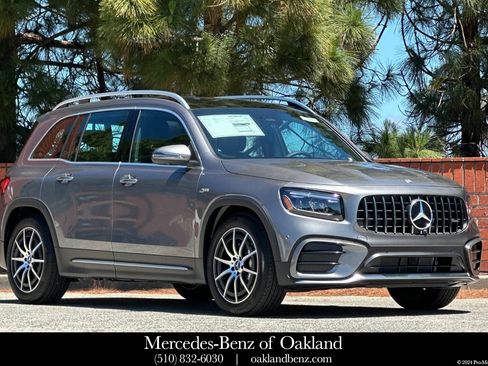 New 2026 Mercedes-Benz GLB 35 AMG 4MATIC image 1