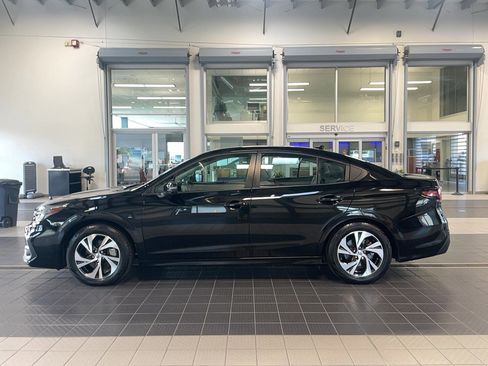 Used 2024 Subaru Legacy Premium image 4