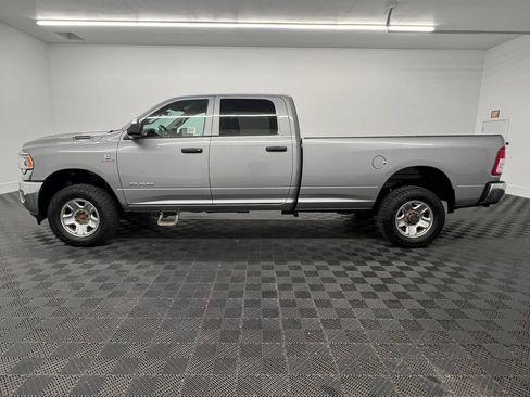Used 2019 RAM 2500 Tradesman image 2