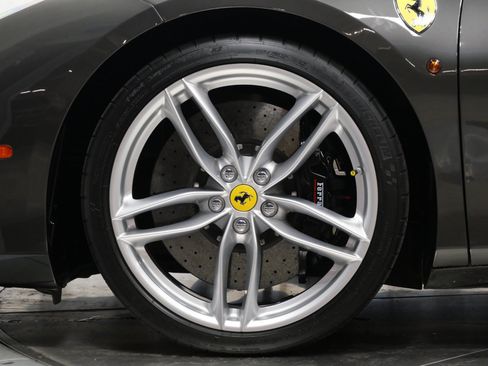 Used 2017 Ferrari 488 Spider RWD image 10