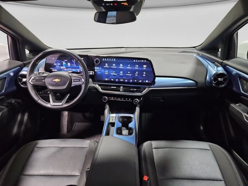 Used 2024 Chevrolet Equinox EV LT FWD image 16