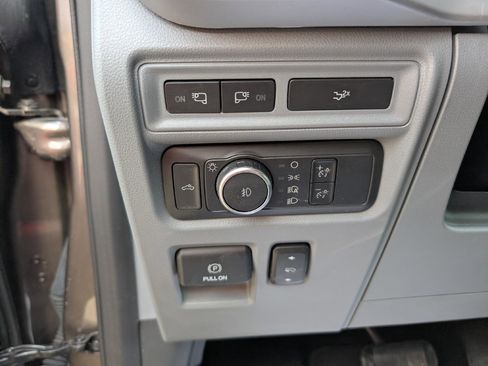 Used 2022 Ford F150 XLT w/ Equipment Group 302A High image 18