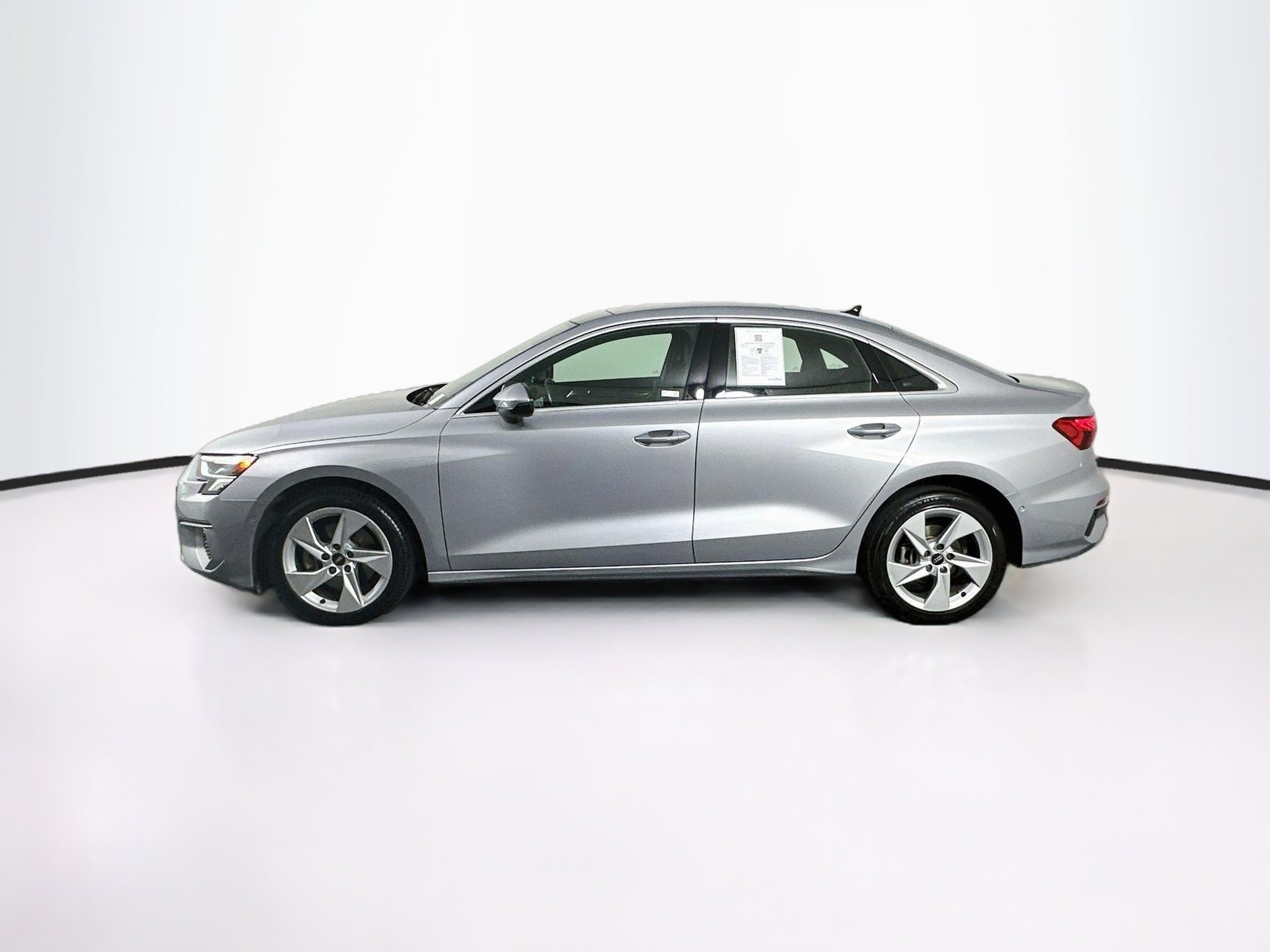 Used 2023 Audi A3 2.0T Premium Plus AWD/4WD image 4