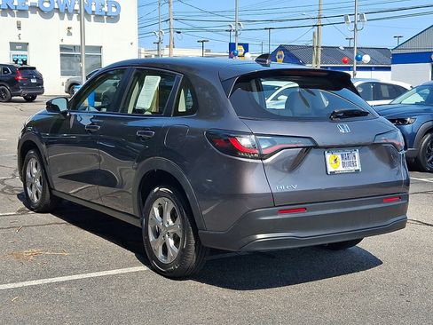 Certified 2023 Honda HR-V LX image 3